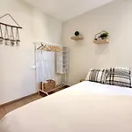 Luna Holidays Center And 푸엔히롤라