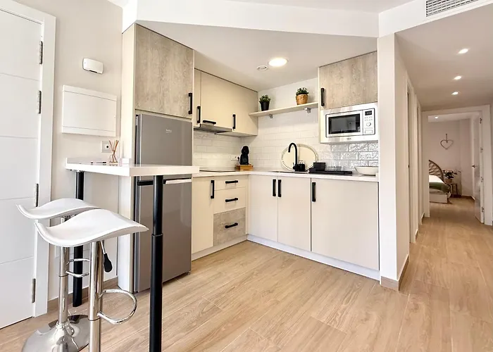 Luna Holidays Center And * Fuengirola