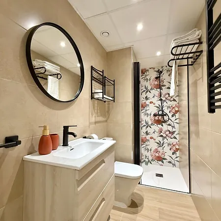 Luna Holidays Center And *