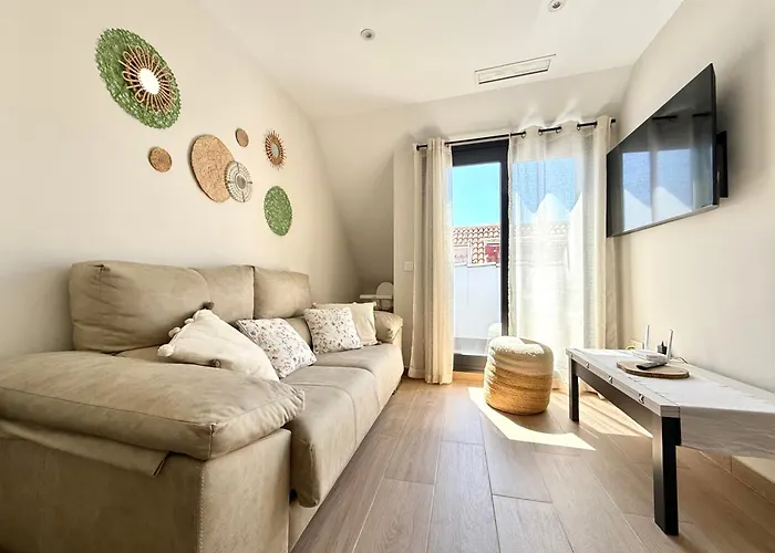 Luna Holidays Center And Apartment Fuengirola