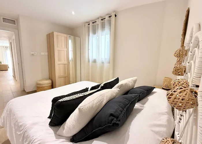 Luna Holidays Center And *