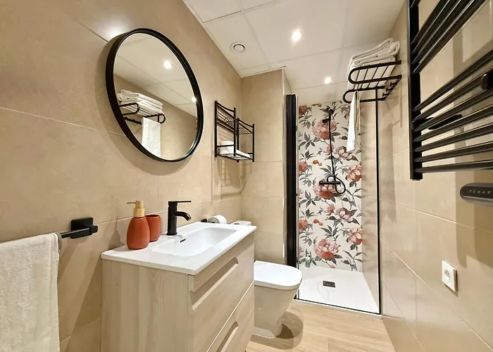 Luna Holidays Center And *